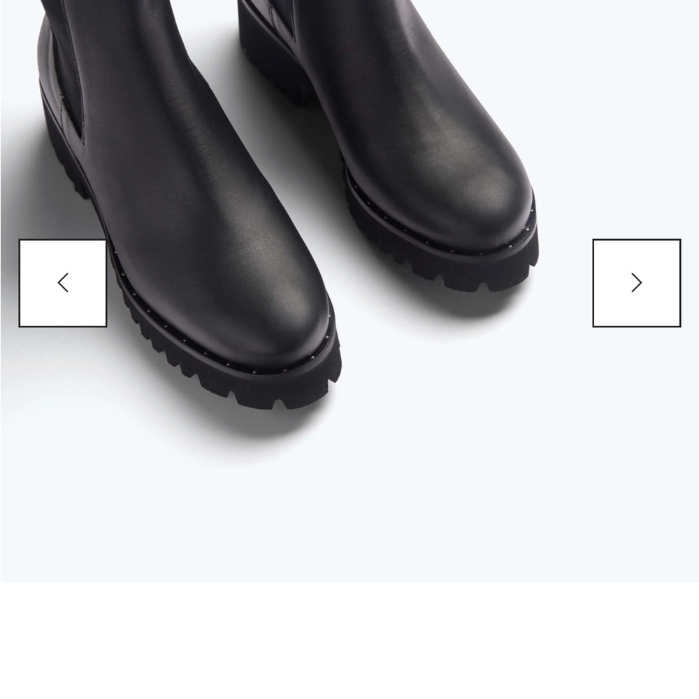 Freda Salvador Black Ankle Booties
